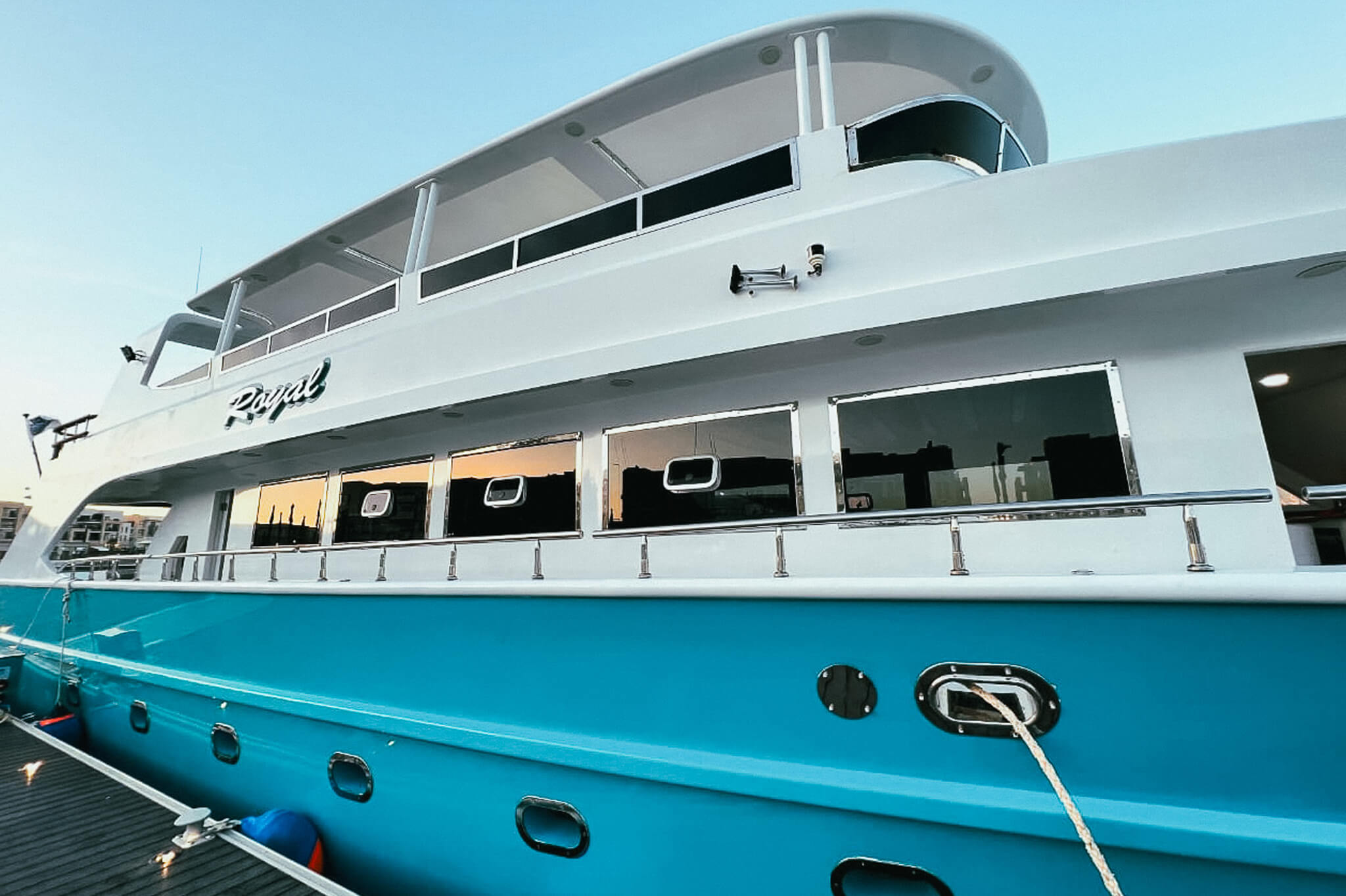Royal cruise boat hurghada -luxury snorkeling trip 3